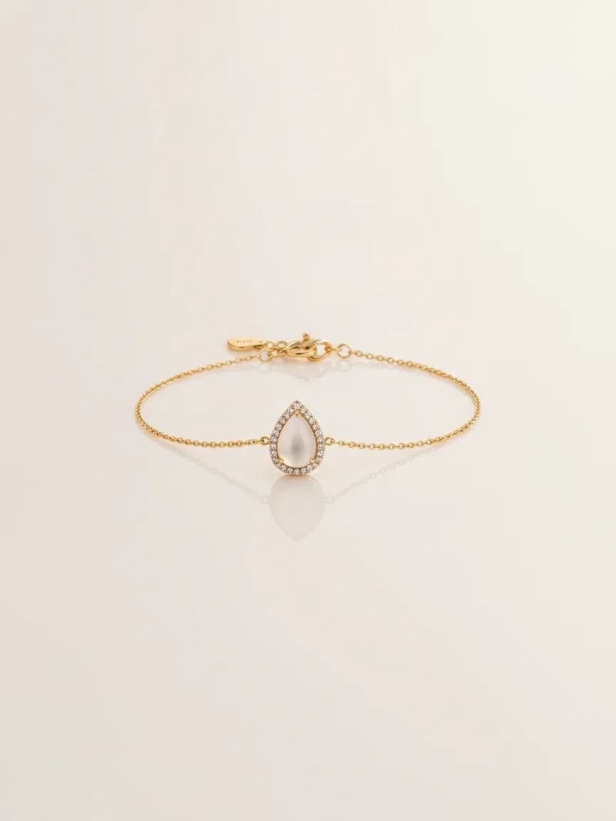 Pear Halo Milk Bracelet – Studio white